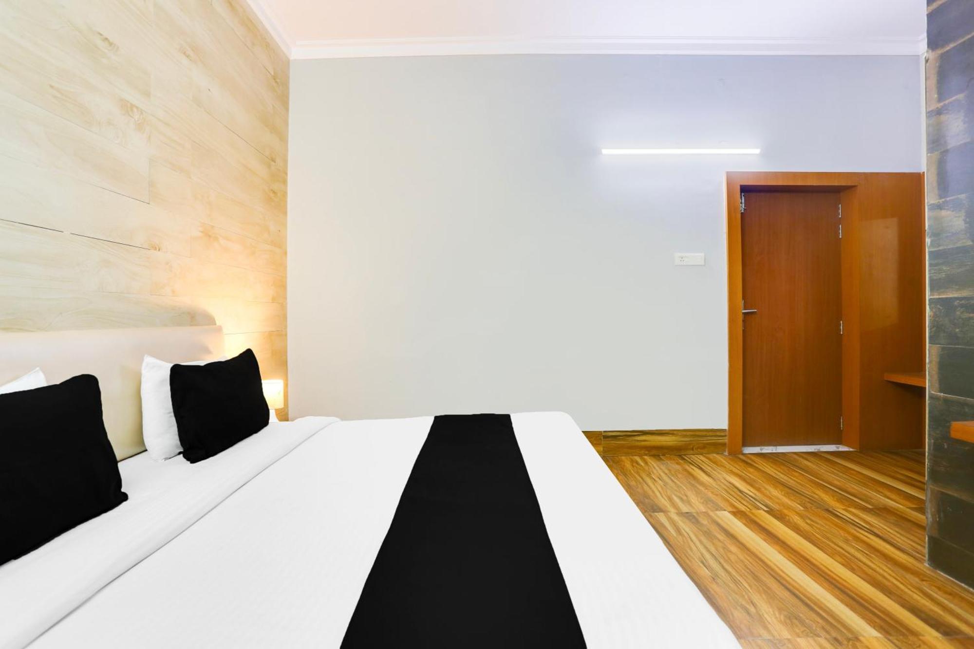 Super Collection O Bhiwadi Hotel Exterior photo