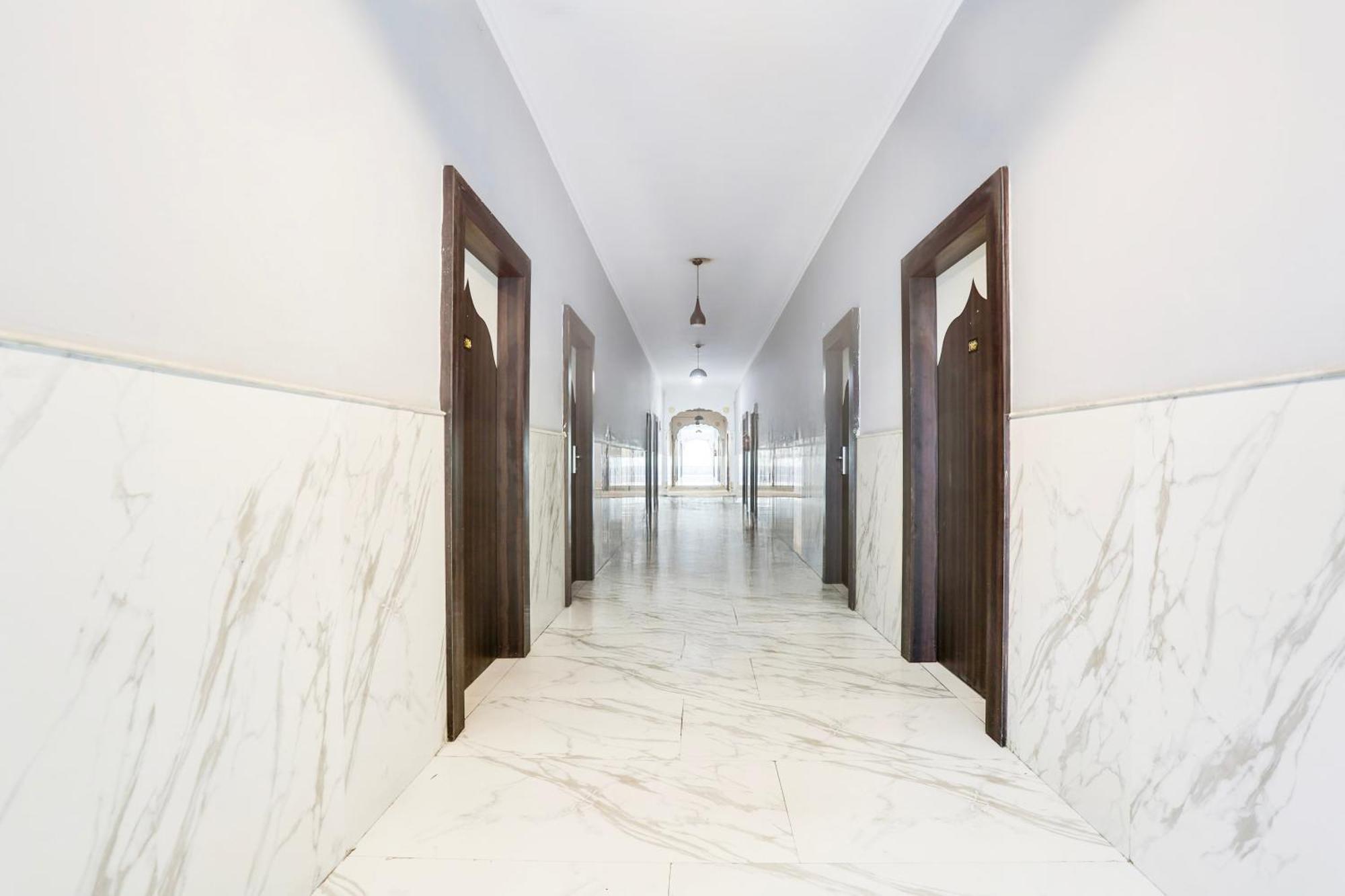 Super Collection O Bhiwadi Hotel Exterior photo